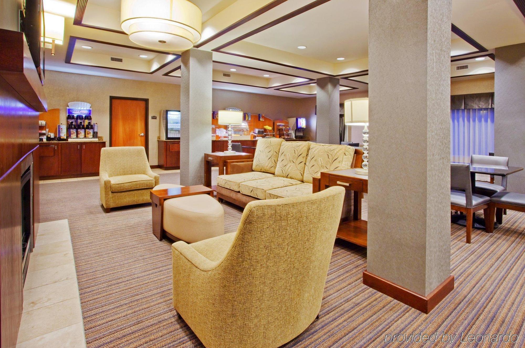 Holiday Inn Express Hotel & Suites Austell Powder Springs By Ihg Beltér fotó